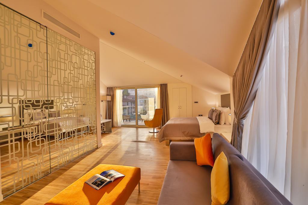 Business Life Hotel Istanbulská provincie Exteriér fotografie