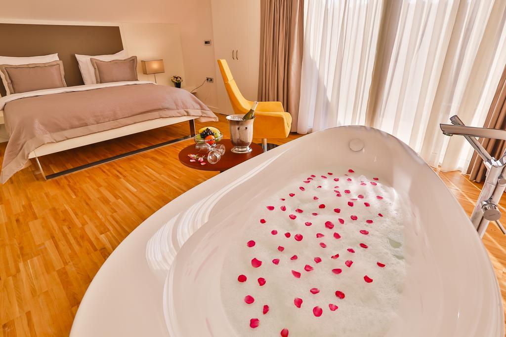 Business Life Hotel Istanbulská provincie Exteriér fotografie